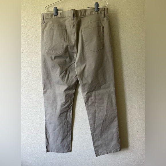 ALFANI Slim Fit Stretch Pants - Picture 4 of 4